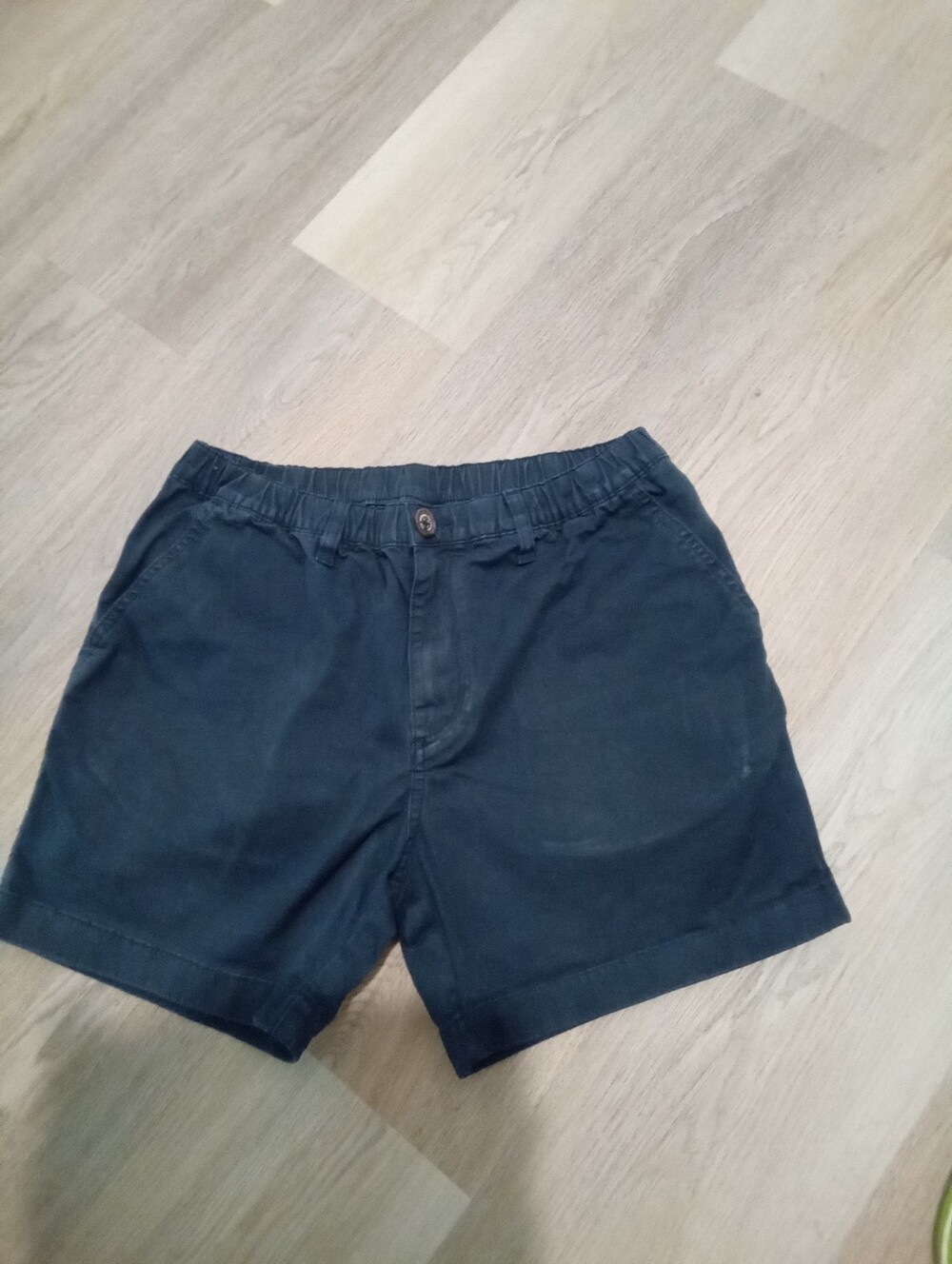 Chubbies Men's Size M Navy Blue Flat Front Casual Shorts